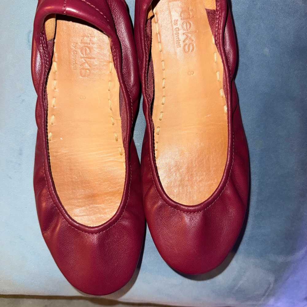 Tieks Deep Red Leather Flats sz 8 $75.00